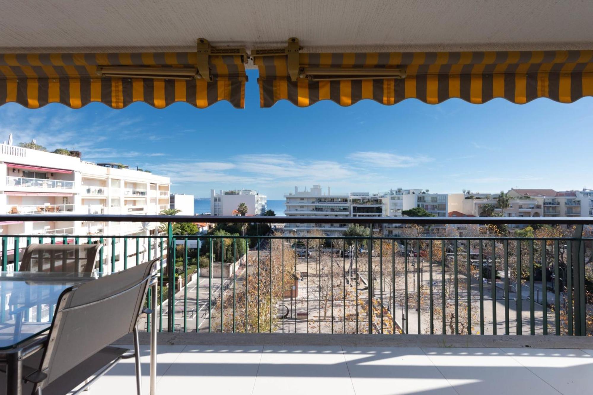 Appartement Duplex With Rooftop And Sea View Palm Cannes